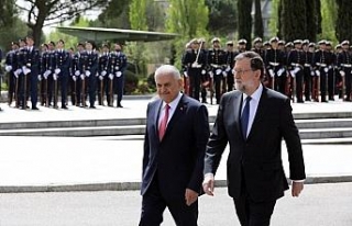 Başbakan Yıldırım İspanyol mevkidaşıyla görüştü