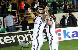 Beşiktaş dolu dizgin