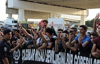 Beşiktaş’a İzmir’de coşkulu karşılama