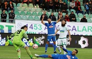 Çaykur Rizespor 3 puanı tek golle aldı
