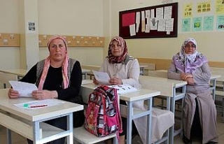 Çocukken hayal ettikleri sıralarda oturuyorlar