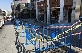 Düşen sıva parçaları 2 kişiyi yaraladı
