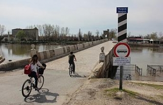 Edirne’de Tunca Nehri yatağına döndü