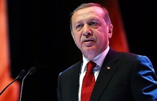 Erdoğan Ağaoğlu’nu tebrik etti