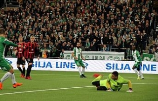 Erkan Zengin Hammarby’de ilk maçına çıktı