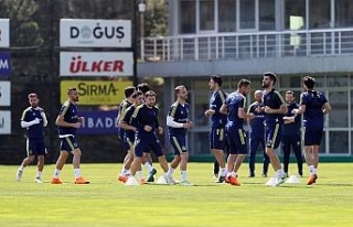 Fenerbahçe’de Kasımpaşa hazırlıkları sürüyor