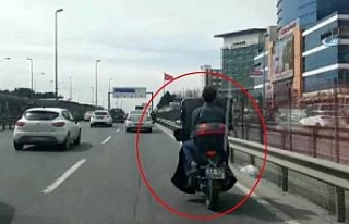 İstanbul trafiğinde pes dedirten görüntü