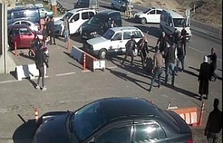 Karakol önündeki ölümlü kavganın görüntüleri...