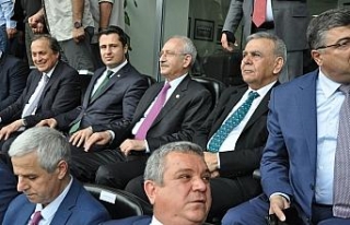 Kılıçdaroğlu Tire Stadını açtı