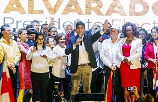 Kosta Rika’da seçimlerin galibi Quesada oldu