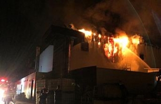 Sakarya OSB’de fabrika yangını
