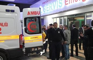 Tunceli’de teröristlerle sıcak temas: 1 asker...