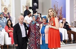 3 yıldır kayıp oğullarını Esra Erol’da buldular
