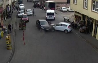4 farklı kaza kameraya yansıdı