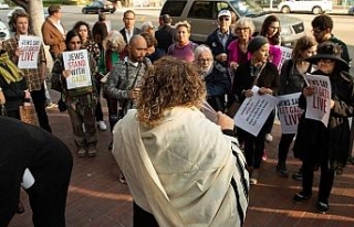 ABD’de Yahudiler İsrail’i protesto etti