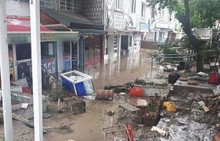 Ankara’yı sel esir aldı, hayat durma noktasına...