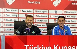 “Diyarbakır’da kupayı kaldırmak ayrı bir mutluluk”