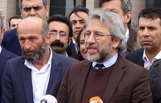 Erdem Gül ve Can Dündar yeniden yargılanıyor