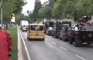 Erdoğan anne ve babasının mezarını ziyaret etti