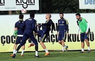 Fenerbahçe, Beşiktaş maçı hazırlıklarını...