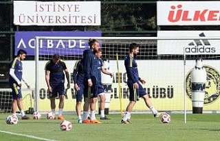 Fenerbahçe’de Beşiktaş maçı hazırlıkları...