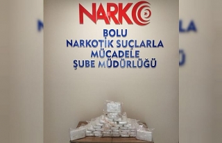 Hurma kutularından 21 kilo uyuşturucu çıktı