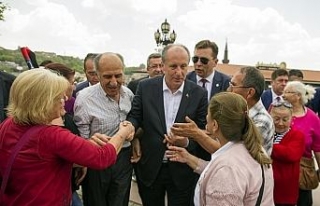 İnce, Hacı Bayram Veli Hazretlerinin türbesini...