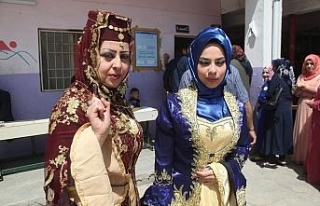 Kerkük’te Türkmenler ve Araplar sokaklarda