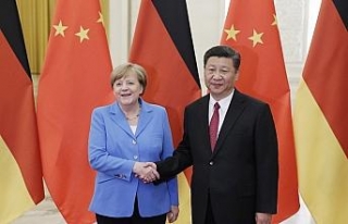 Merkel, Çin Devlet Başkanı Xi Jinping ile görüştü