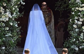 Prens Harry ve Markle evlendi