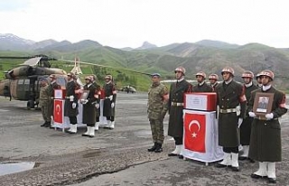 Şehitler memleketlerine uğurlandı