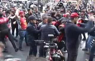Taksim’e yürümek isteyen göstericilere müdahale