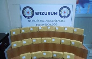 Tırın dingil kısmında ele geçirildi: 47 kilo...