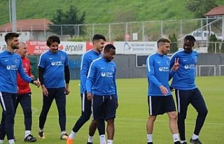 Trabzonspor, Kasımpaşa maçı hazırlıklarına...