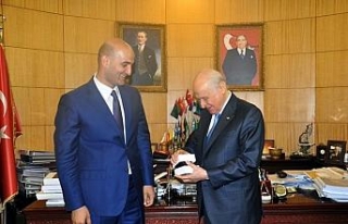 Ülkü Ocakları Genel Başkanı Kılavuz milletvekilli...