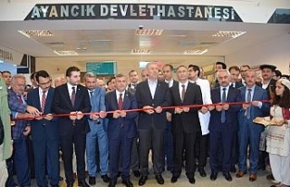 1 günde 3 hastane açtı