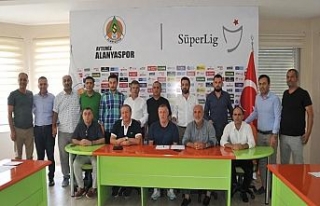 Alanyaspor, Mesut Bakkal ile "yola devam"...