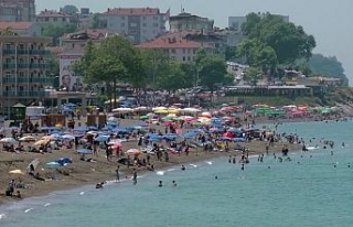 Batı Karadeniz sahilleri tıklım tıklım