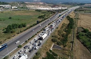 Bayram tatili yoğunluğu havadan böyle görüntülendi