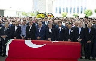 Cenaze törenine Başbakan da katıldı