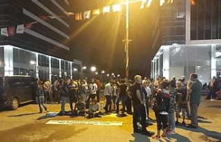 CHP Genel Merkezi önündeki eylem sürüyor