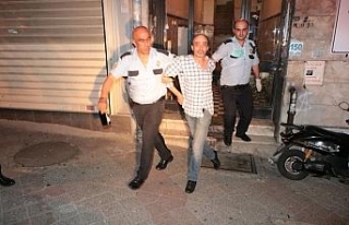 Daireden çıkan koku korkunç cinayeti ortaya çıkardı