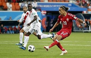 Danimarka Peru’yu tek golle geçti