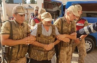 Eşi ve ailesini öldüren damat teslim oldu