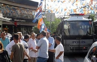 HDP broşürünü almayınca darp edildiler