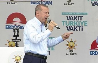"Selahattin Demirtaş’a mı takacaksın o apoletleri?”