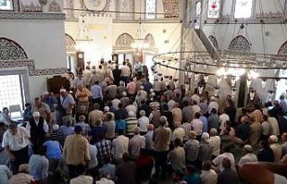 Silivri’de Sakal-ı Şerif izdihamı