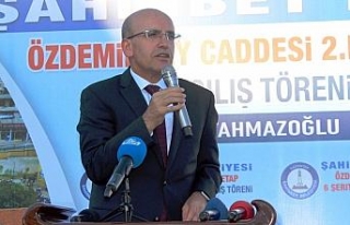 Şimşek, büyüme verilerini değerlendirdi