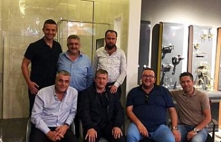 TM Akhisarspor, Safet Susic ile anlaştı