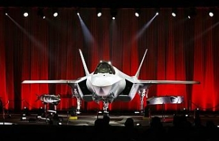 Türkiye ilk F-35’ini teslim aldı